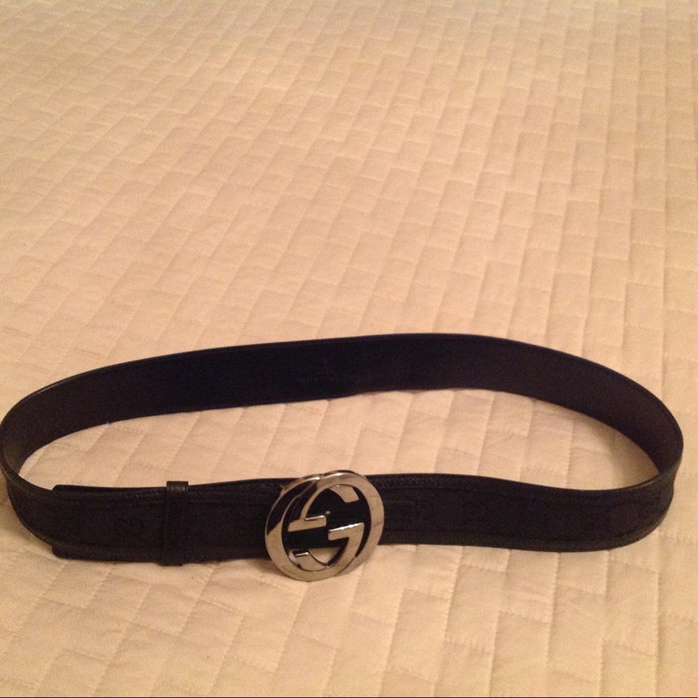 Authentic Black Gucci Belt